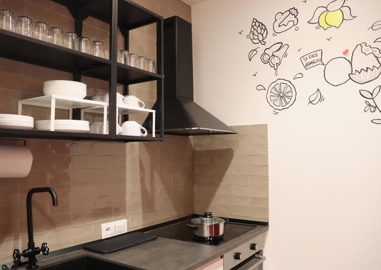 Liotru Maisonne, Rooms With En-Suite Bathroom And Shared Bathroom 卡塔尼亚 外观 照片